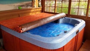 Wooden Roll Up Jacuzzi Cover